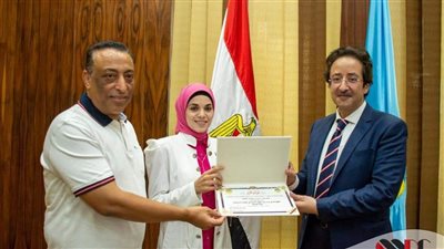 تكريم الطلاب والخريجين المتميزين في مجالات الإعلام الرقمي التوعوي بجامعة طنطا 