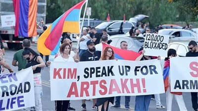 علاقة كيم كارداشيان بأزمة أرمينيا الإنسانية