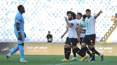قائمة المنتخب.. صلاح على رأس المشاركين وغياب تريزيجيه للإصابة