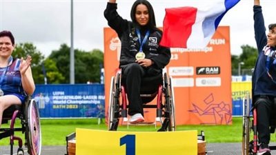 حنين تتحدى الإعاقة وتفوز بالميدالية الذهبية في الخماسي الحديث (صور)