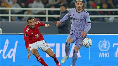 رغم العدواة التاريخية.. فالفيردي يكشف عن لاعبه المُفضل في برشلونة