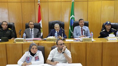 محافظ المنيا: المتابعة الميدانية لمشروعات «حياة كريمة» ضرورة