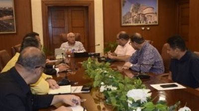 محافظ بورسعيد يناقش استعدادات استقبال موسم حصاد محصول الأرز 