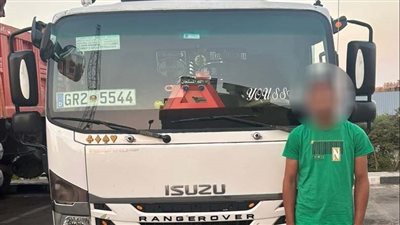 فيديو على فيسبوك وراء ضبط سائق نقل يعرض حياة المواطنين للخطر بالتجمع الخامس 