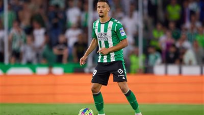 بيليجرينى يحسم موقف لويس فيليبى من الإنتقال لإتحاد جدة