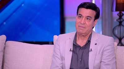 حلمي عبد الباقي: 