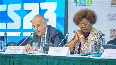 وزير الري يترأس جلسة استثمارات المياه للصمود أمام تغير المناخ بالقمة الإفريقية