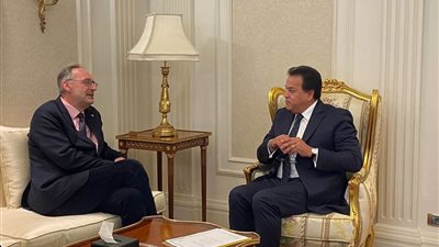 وزير الصحة يستقبل مدير معهد الالتهابات البكتيرية بألمانيا 