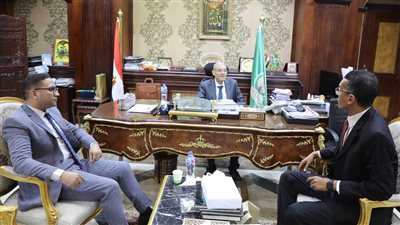 محافظ المنيا يستقبل رئيس قطاع الإعلام الداخلي بهيئة الاستعلامات