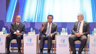 وزير الصحة: السيسي يولي اهتمامًا كبيرًا لتنفيذ مدينة طبية متكاملة بالمقاييس العالمية