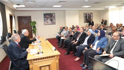 وزارة التعليم تستعرض استعدادها للعام الدراسي الجديد 