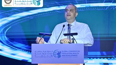 رئيس هيئة الدواء يشيد بجهود الصناعة لعلاج الأمراض والأوبئة المستجدة 