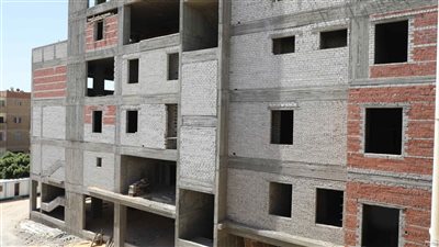 إحلال وتجديد 5 مستشفيات وتطوير ورفع كفاءة 111 وحدة صحية بمراكز المنيا