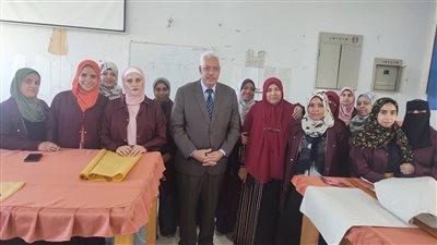 مديرية العمل: تدريب مهني لفتيات أسيوط على التفصيل والخياطة