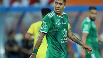 فيرمينيو:أتمنى العودة للبرازيل من خلال أهلى جدة.. والدورى السعودى قوى جدًا