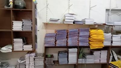 ضبط 11 ألف ملزمة تعليمية داخل مطبعة دون ترخيص في العمرانية 