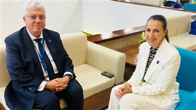 تفاصيل لقاء وزير التعليم العالي لوزيرة تغير المناخ والبيئة الإماراتية 