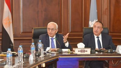 وزير التعليم يعلن الخطة التنظيمية لأول يوم بالدراسة