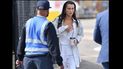 بيلا حديد تظهر في صور نادرة منذ إصابتها بهذا المرض اللعين