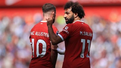 ماك أليستر يتغزل في محمد صلاح
