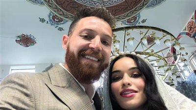 دكتورة أمريكية.. من هي عروس الفنان محمود حجازي؟