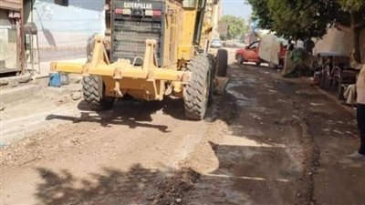 حملات لمتابعة حالة النظافة العامة وتسوية وتمهيد الطرق بمدن وقرى المنيا