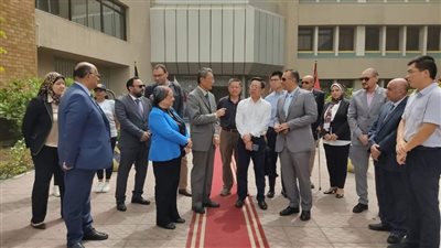 الأكاديمية العربية تستقبل وفد صيني رفيع المستوي لبحث التعاون المشترك 