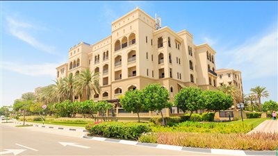 كواليس استعانة العصابات بحراس العقارات لتسهيل سرقة الشقق الفاخرة