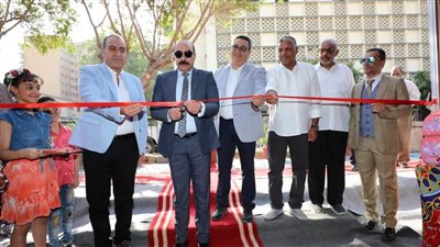 محافظ أسوان يفتتح معرض أهلًا بالمدارس بتخفيضات تصل إلى 30 %