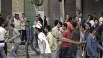 عامل يمزق جسد شخص وسط الشارع بالهرم 