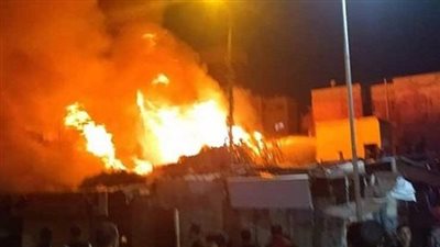 الدفع بقوات الحماية المدنية للسيطرة على حريق هائل في نجع وحشي بسوهاج