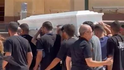 اللقطات الأولى من جنازة الفنان أشرف مصيلحي (صور)