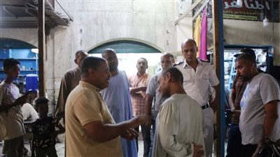 بأمر من المحافظ.. خدمات مجانية وإزالة تعديات وتوزيع لحوم لأهالي أسوان