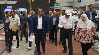 في إطار زيارته اليوم لعدد من المشروعات بمحافظة جنوب سيناء: رئيس الوزراء يتفقد مطار طابا الدولي 