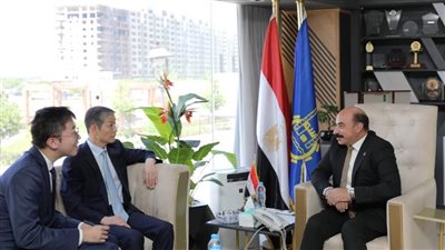 تفاصيل لقاء محافظ أسوان مع سفير دولة الصين