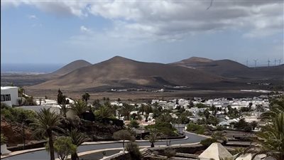 بالصور.. قصة خسارة عمر الشريف قصر بإسبانيا على طاولة القمار وتحويله لفندق ومزار سياحي