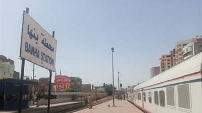 «صرخة أم» تقود الداخلية لإنقاذ 3 أطفال من الضياع في «قطار بنها»