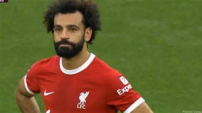 صلاح يقود ليفربول للفوز وسقوط تشيلسي أمام أستون فيلا 