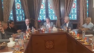 كواليس اجتماع عاصف داخل الحركة المدنية للتوافق على مرشح المعارضة في انتخابات الرئاسة