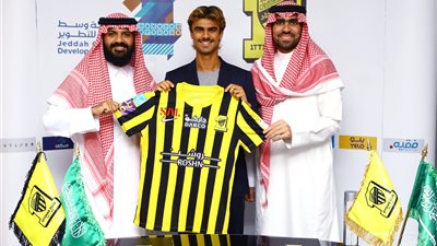 توتنهام يرغب فى لم شمل بوستيكوجلو مع جناح إتحاد جدة