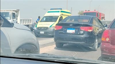 إصابة اثنين في حادث تصادم بأوتوستراد المعصرة