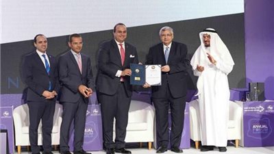 لأول مرة.. مصر تفوز بالجائزة البلاتينية في قيادة الصحة الرقمية عربيا
