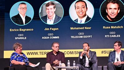 المصرية للاتصالات تواصل توسعاتها الدولية وتطلق أحدث أنظمتها WeConnect