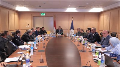 وزير السياحة والآثار يترأس اجتماع مجلس إدارة المجلس الأعلى للآثار