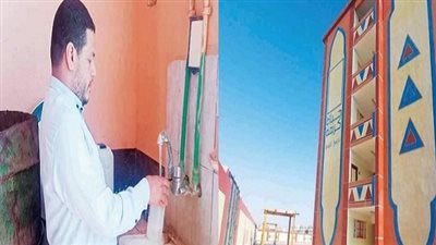 الانتهاء من خدمات مياه الشرب والصرف لـ25 مدرسة و13 معهد أزهري بسوهاج