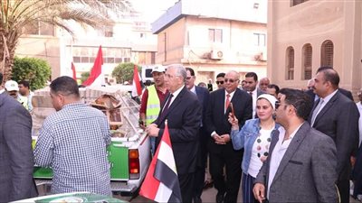 وزير الزراعة يطلق أكبر قافلة منافذ متحركة بالسلع الغذائية إلى شمال سيناء