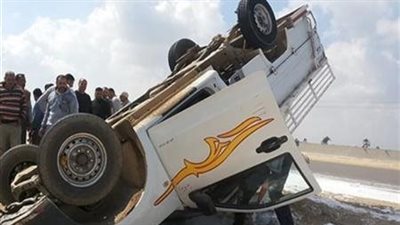 إصابة 10 أشخاص فى حادث انقلاب سيارة ربع نقل بالشرقية