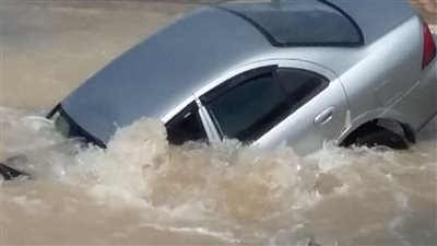 مصرع شخص غرقا إثر انقلاب سيارته بمياه بحر النوافعة فى الشرقية