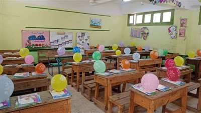 نائب محافظ أسوان تتفقد المدارس لمتابعة جاهزيتها لاستقبال العام الدراسى الجديد