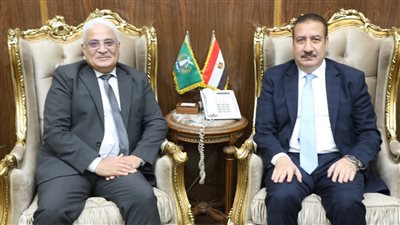تفاصيل لقاء محافظ المنوفية ورئيس الهيئة القومية للتأمين الإجتماعى